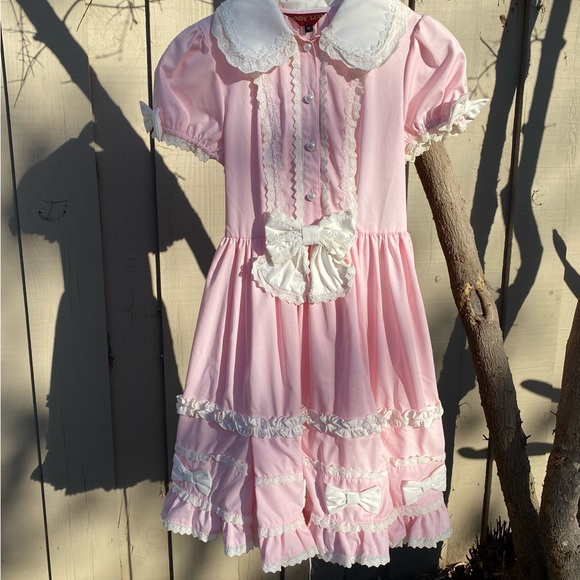 Pink Lolita Ruffled Lace-up Dress from Bodyline Tokyo Japan Harajuku Kawaii - Picture 6 of 10